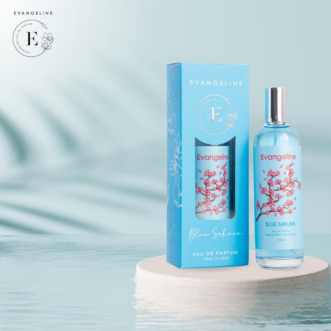 Evangeline Blue Sakura Perfume 100ml - Image 4
